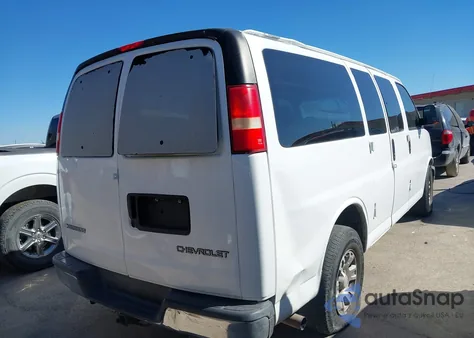 2006 Chevrolet Express Yf7 Upfitter z USA, uszkodzony, nr VIN 1GBFG15T061201466